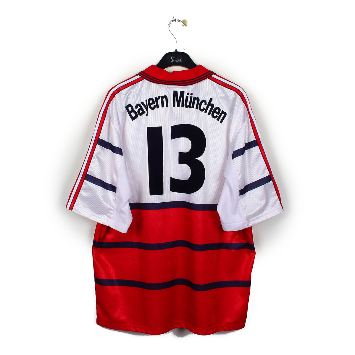 Le maillot rétro Lifestyle 25-26 du Bayern Munich dévoilé - Footy Le maillot rétro Lifestyle 25-26 du Bayern Munich dévoilé - Footy