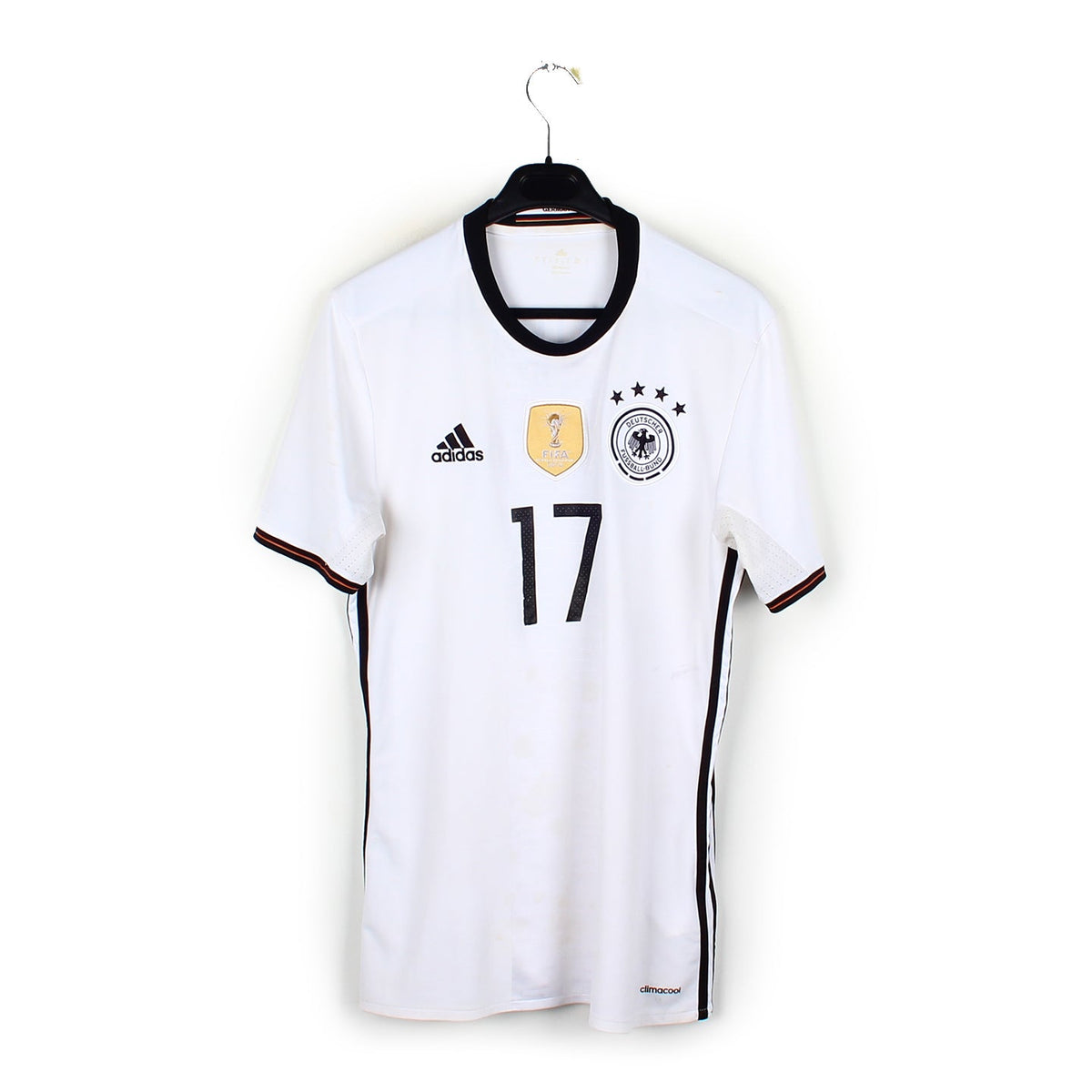 Football.shirt.vintage - La Deutsche Fussballnationalmannschaft a l'un