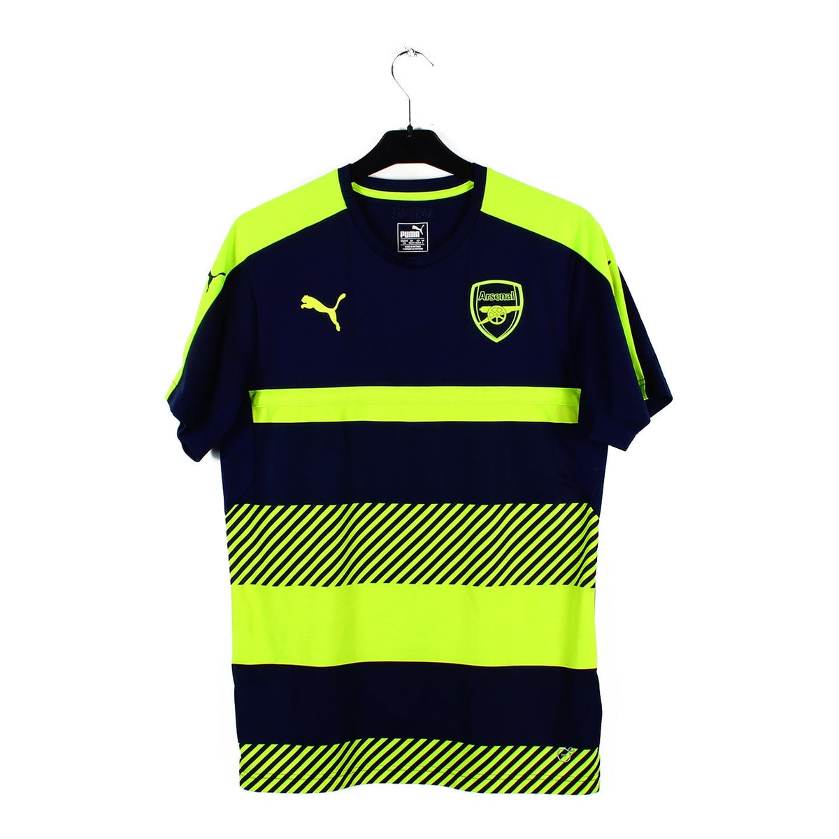 Maillot Arsenal 2017 Puma : nouvelles tenues officielles Maillot Arsenal 2017 Puma : nouvelles tenues officielles