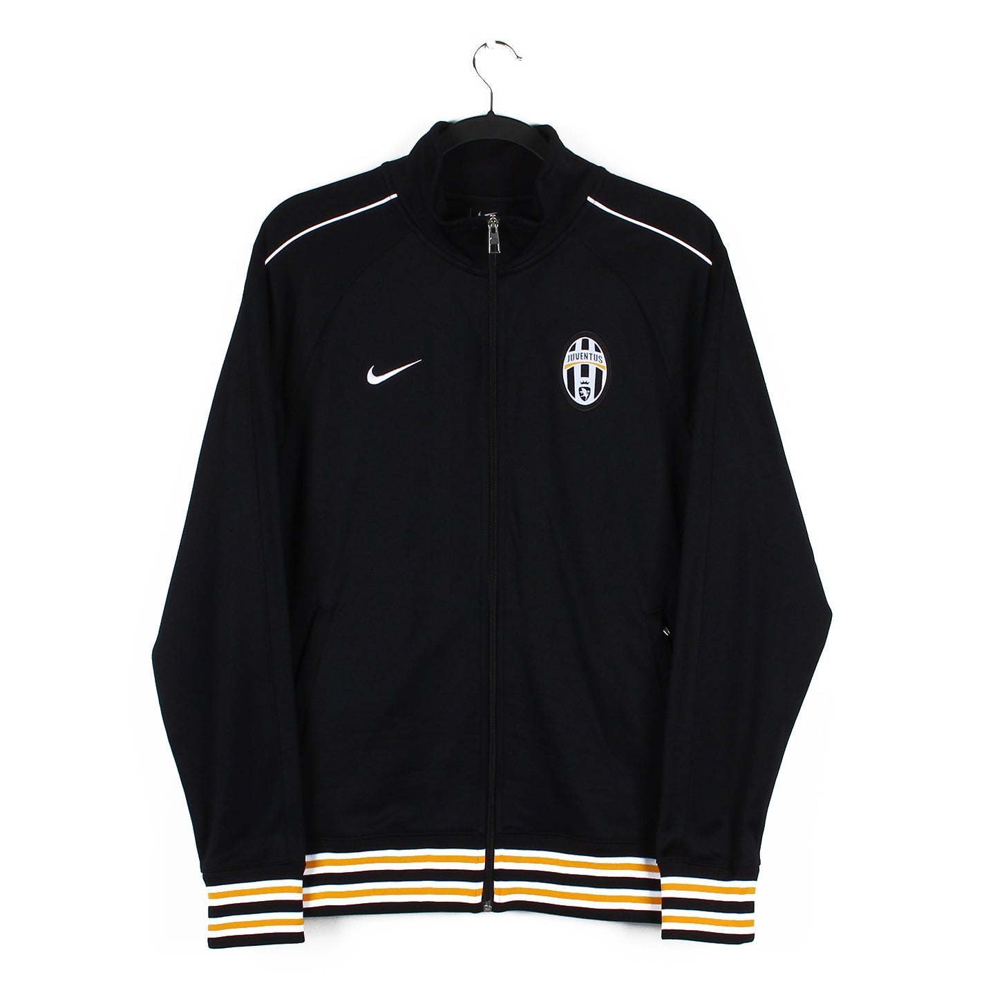 Veste de survêtement Juventus vintage (2005/06) – Vintage Football Area Veste de survêtement Juventus vintage (2005/06) – Vintage Football Area