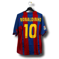 2004/05 - Barcelone - Ronaldinho #10 (M) *signé*