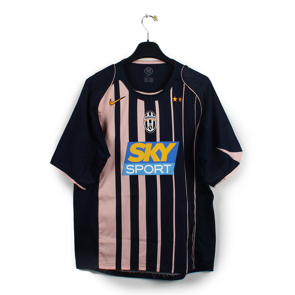 2004/05 - Juventus - Nedved #11 (L)
