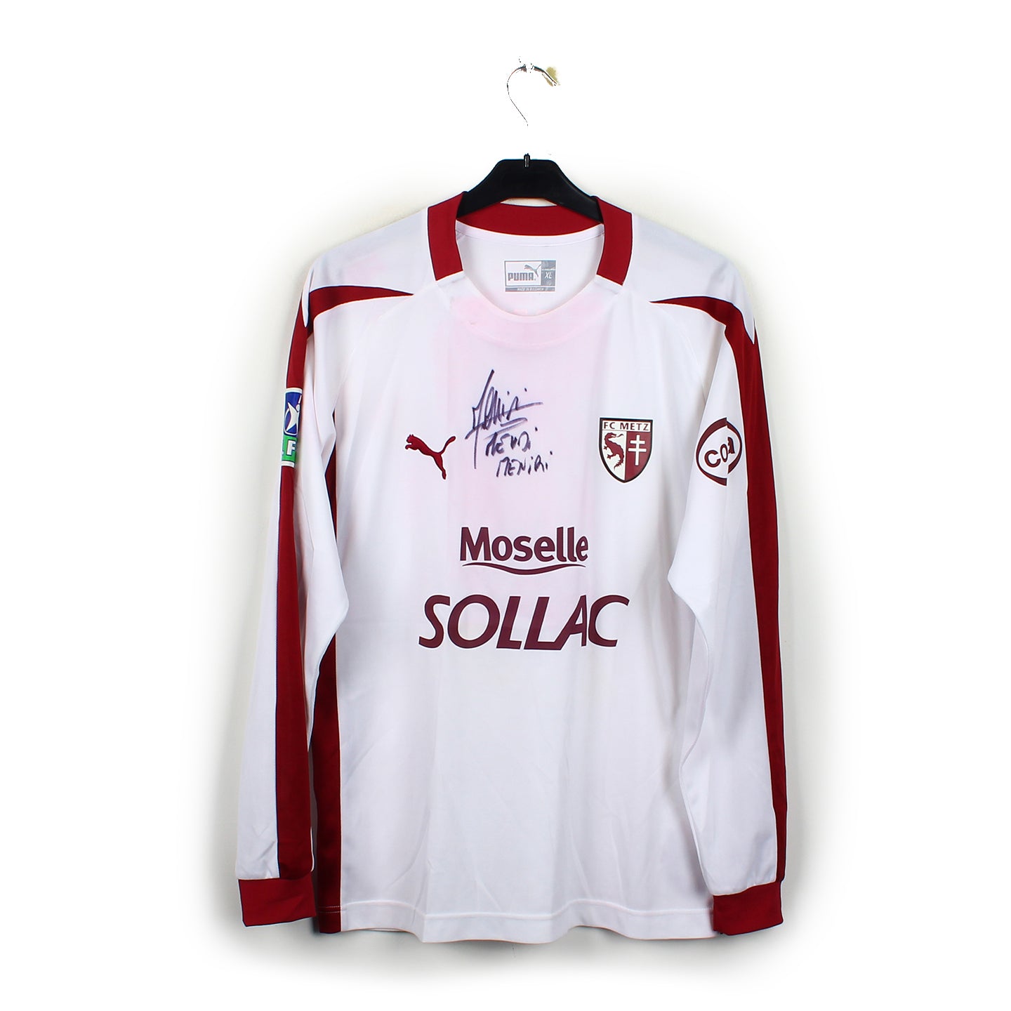 Football. FC Metz Vintage, des maillots à gogo Football. FC Metz Vintage, des maillots à gogo