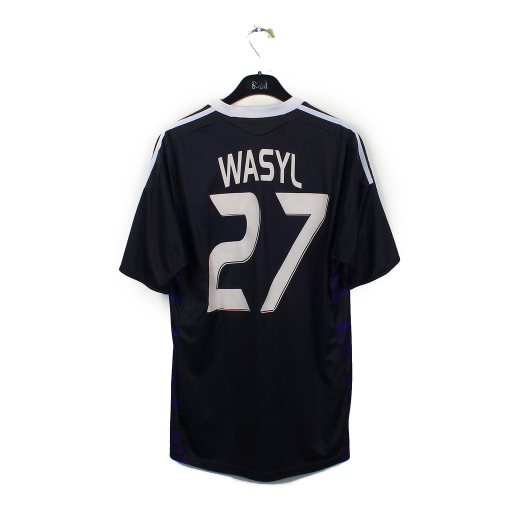 2009/11 - Anderlecht - Wasyl #27 (M)