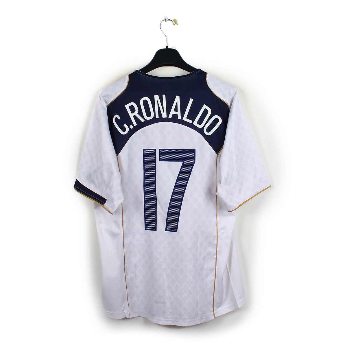 2004/06 - Portugal - Ronaldo #17 (S)