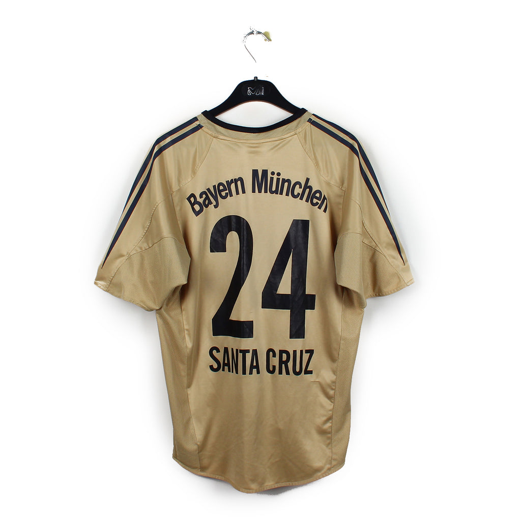 2004/05 - Bayern Munich - Santa Cruz #24 (M)