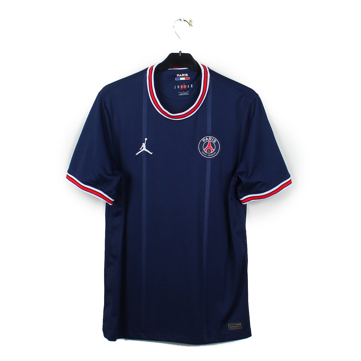 Nike droppe le maillot extérieur du PSG 2021/2022 et une gamme apparel assortie - Le Site de la Sneaker Nike droppe le maillot extérieur du PSG 2021/2022 et une gamme apparel assortie - Le Site de la Sneaker