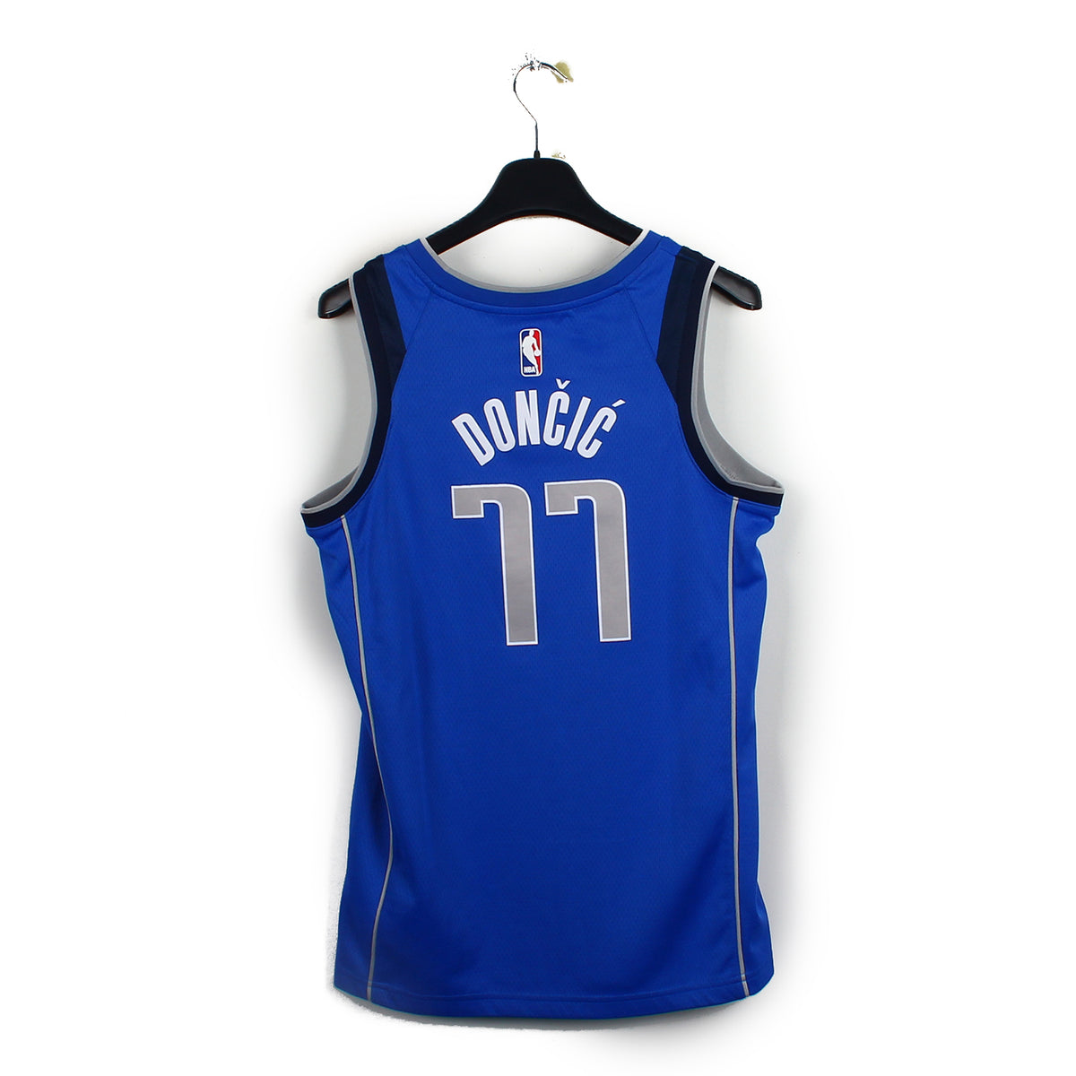 2018/19 - Dallas Mavericks - Doncic #77 (S)