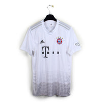 2019/20 - Bayern Munich - Davies #19 (M)