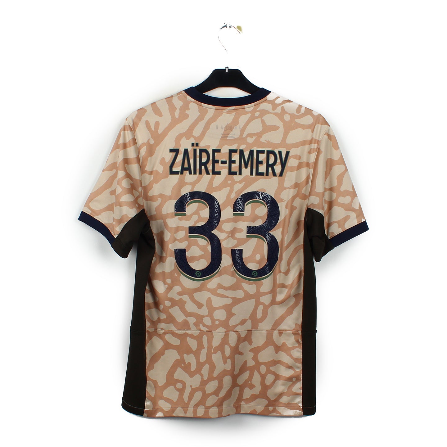 2023/24 - PSG - Zaïre-Emery #33 (M)