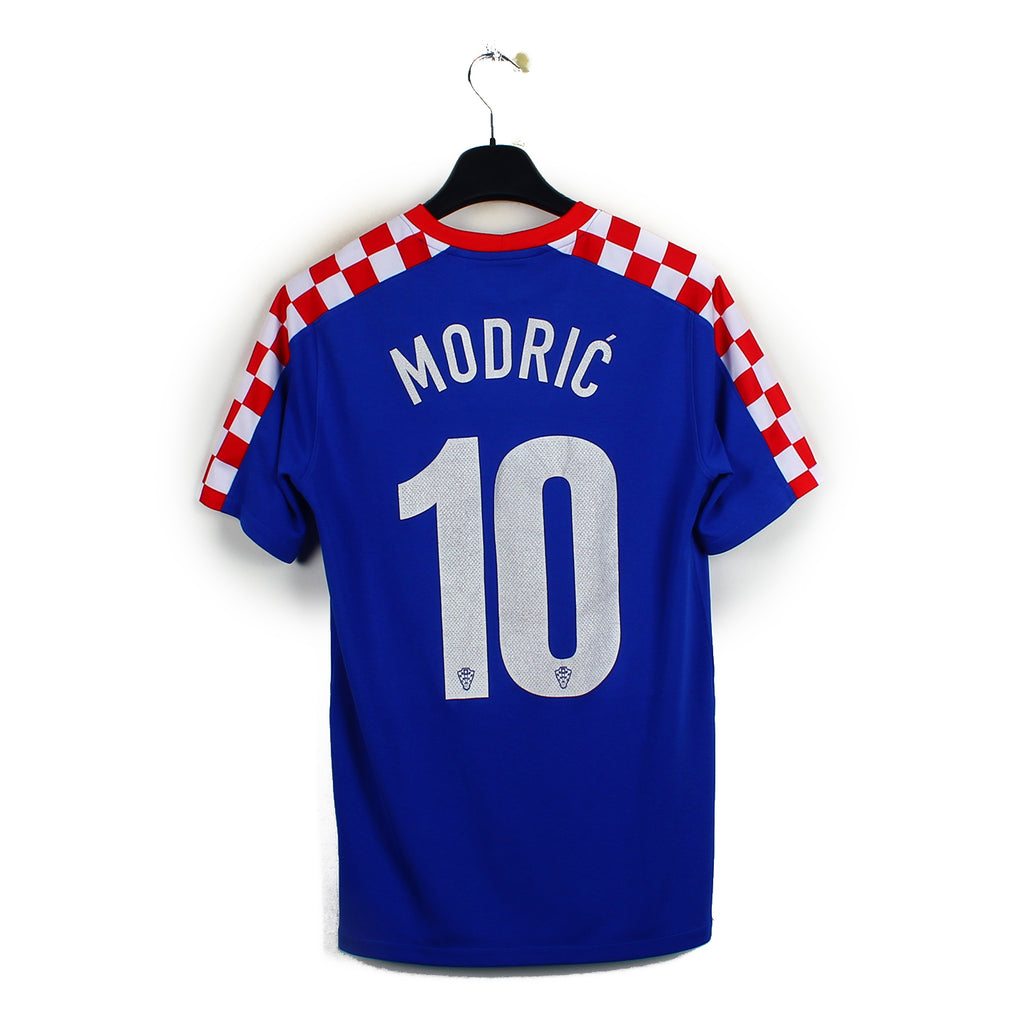 2014/15 - Croatie - Modric #10 (S)