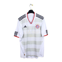 2010/11 - Bayern Munich (L)