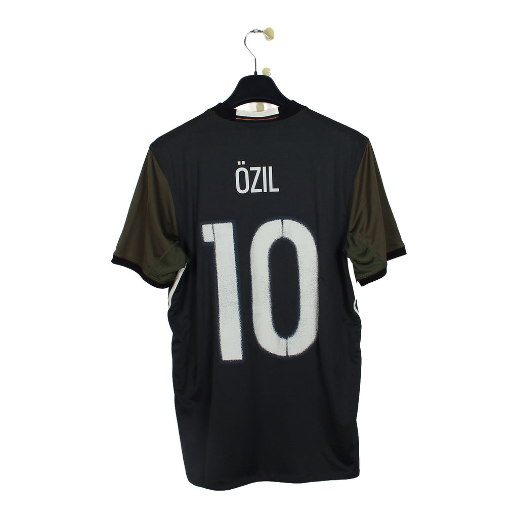 2015/17 - Allemagne - Ozil #10 (M)