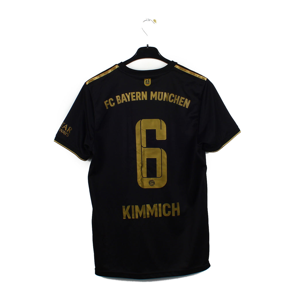2021/22 - Bayern Munich - Kimmich #6 (M)