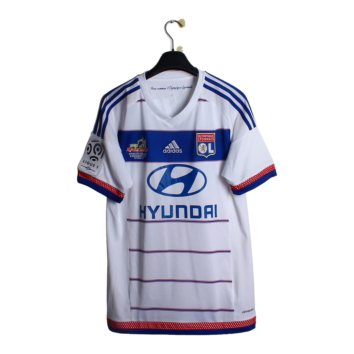 2015/16 - OL - Lacazette #10 (M) *Ultime Derby* *signé*