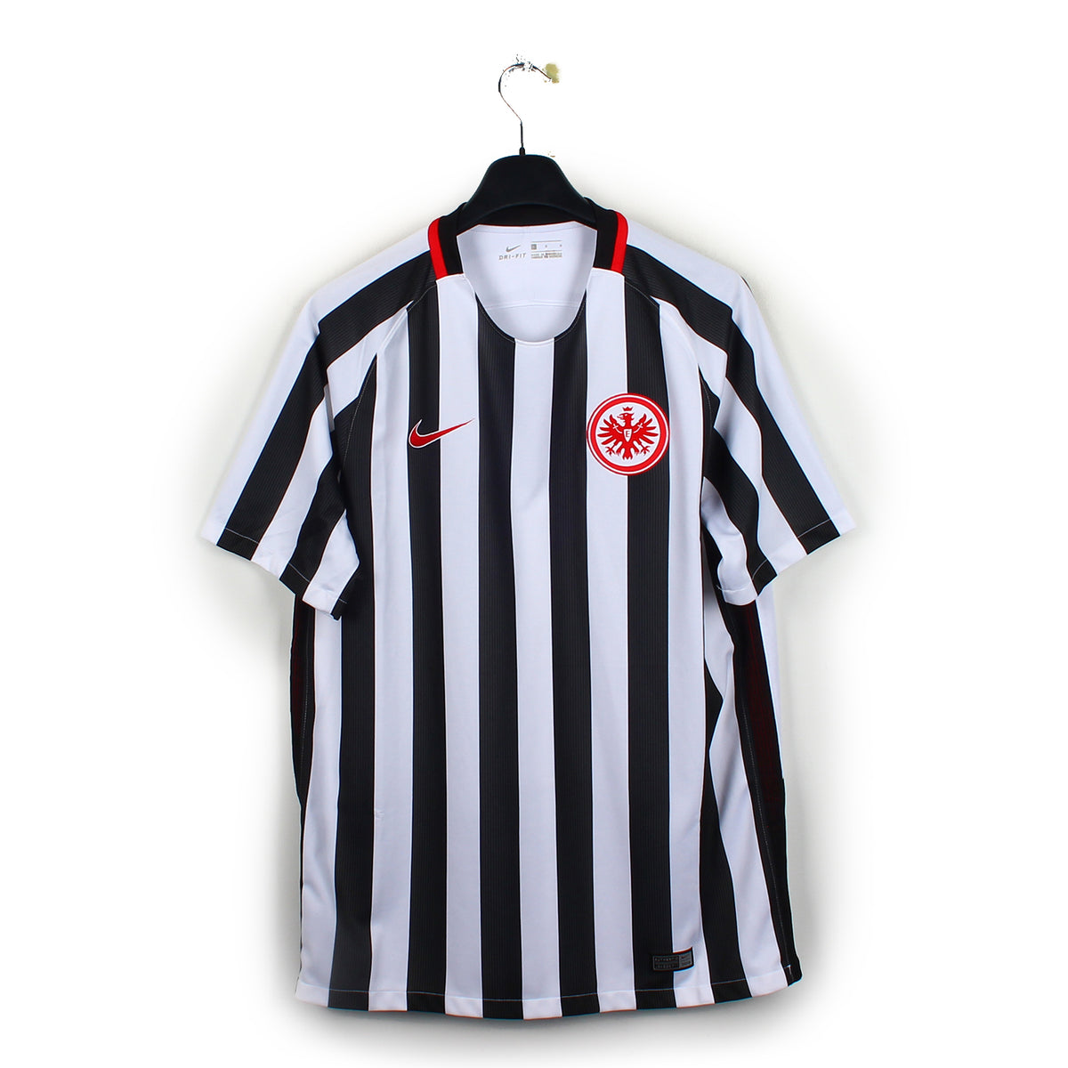 2016/17 - Eintracht Francfort (L)
