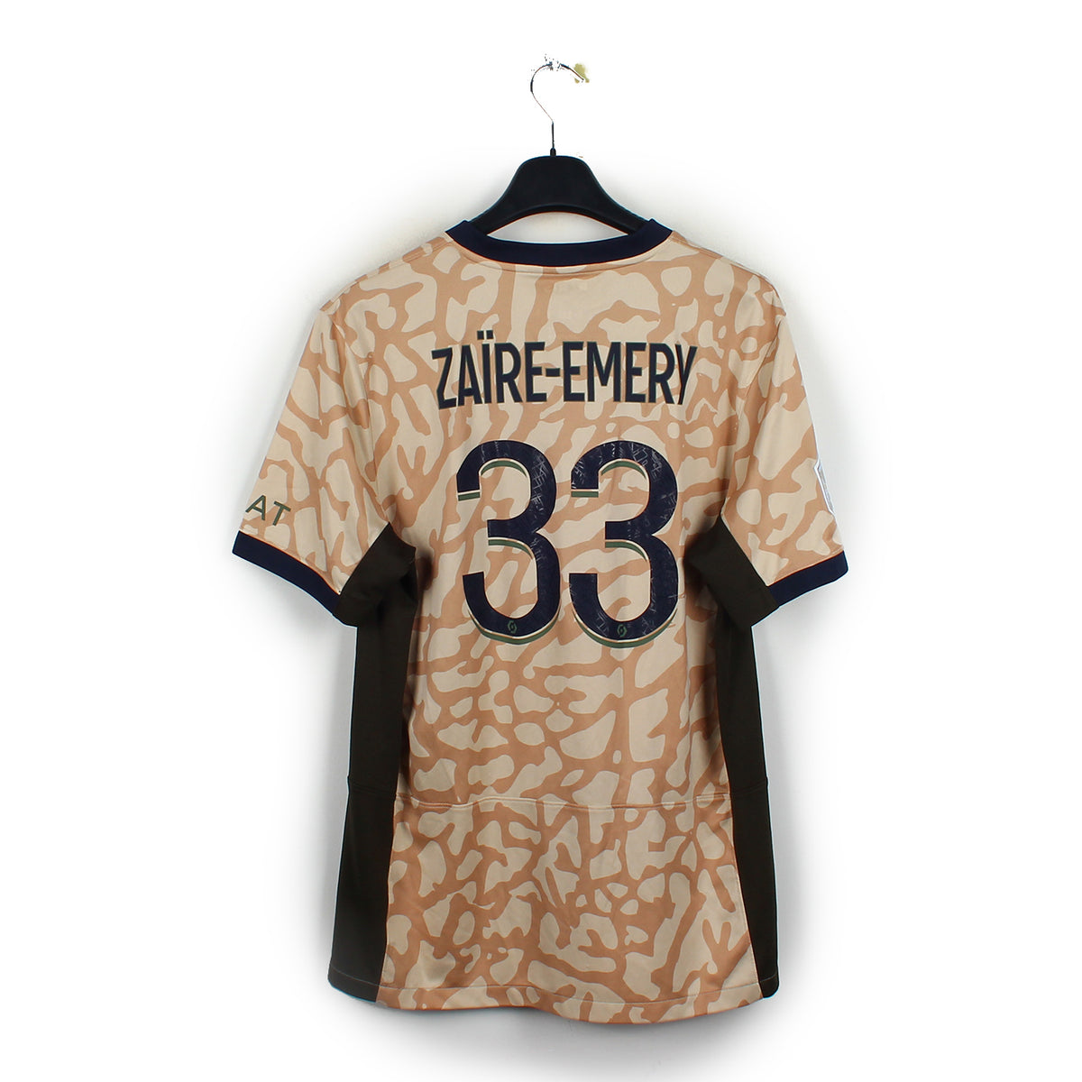 2023/24 - PSG - Zaïre-Emery #33 (L)
