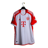 2023/24 - Bayern Munich - Kane #9 (L) [pro] + short