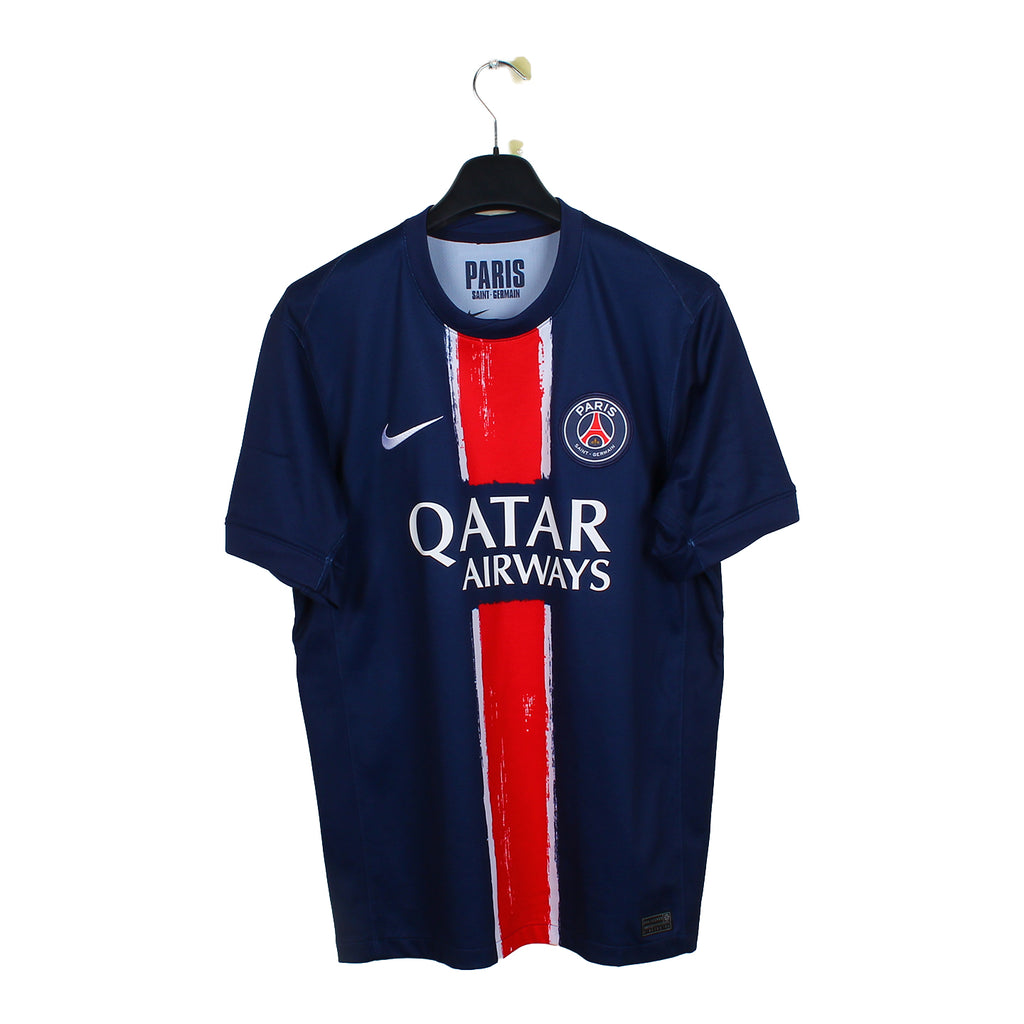 2024/25 - PSG - Vitinha #17 (M)