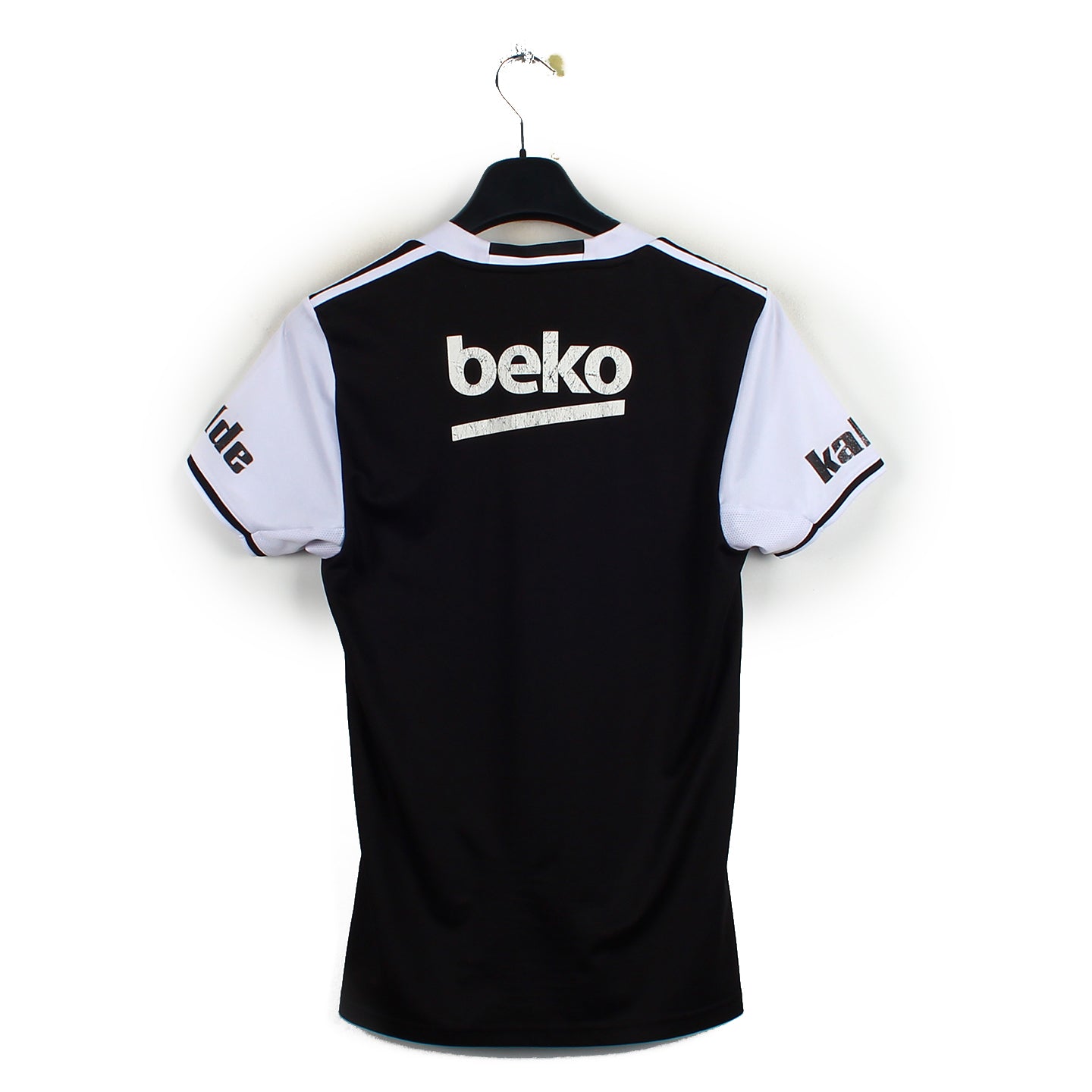 2016/17 - Besiktas (S)