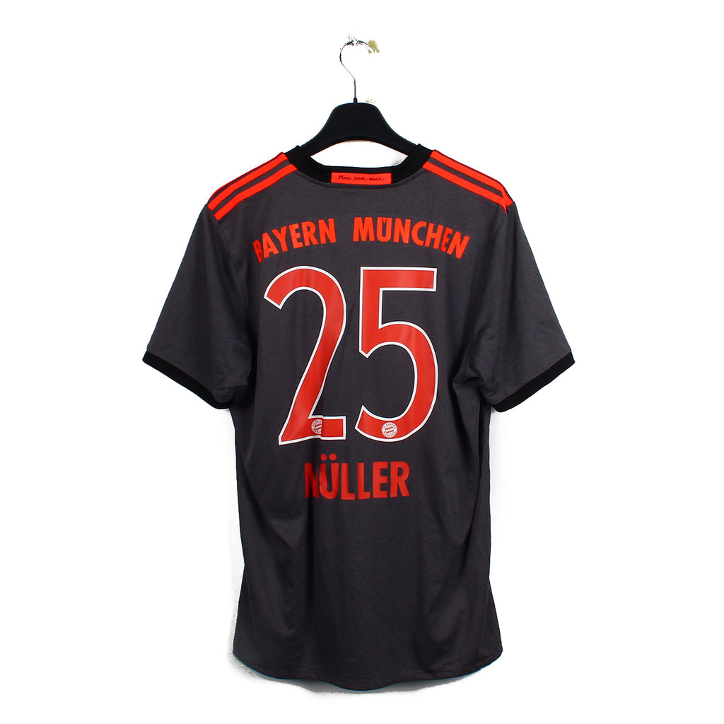 2016/17 - Bayern Munich - Muller #25 (M)