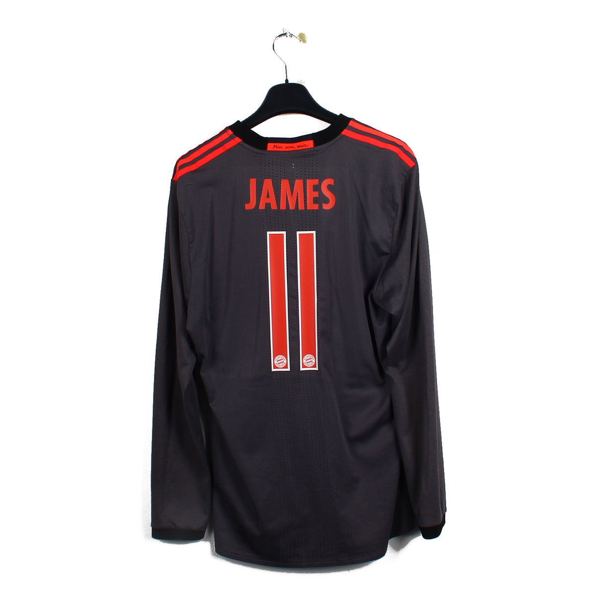 2016/17 - Bayern Munich - James #11 (L/XL) [stock pro]