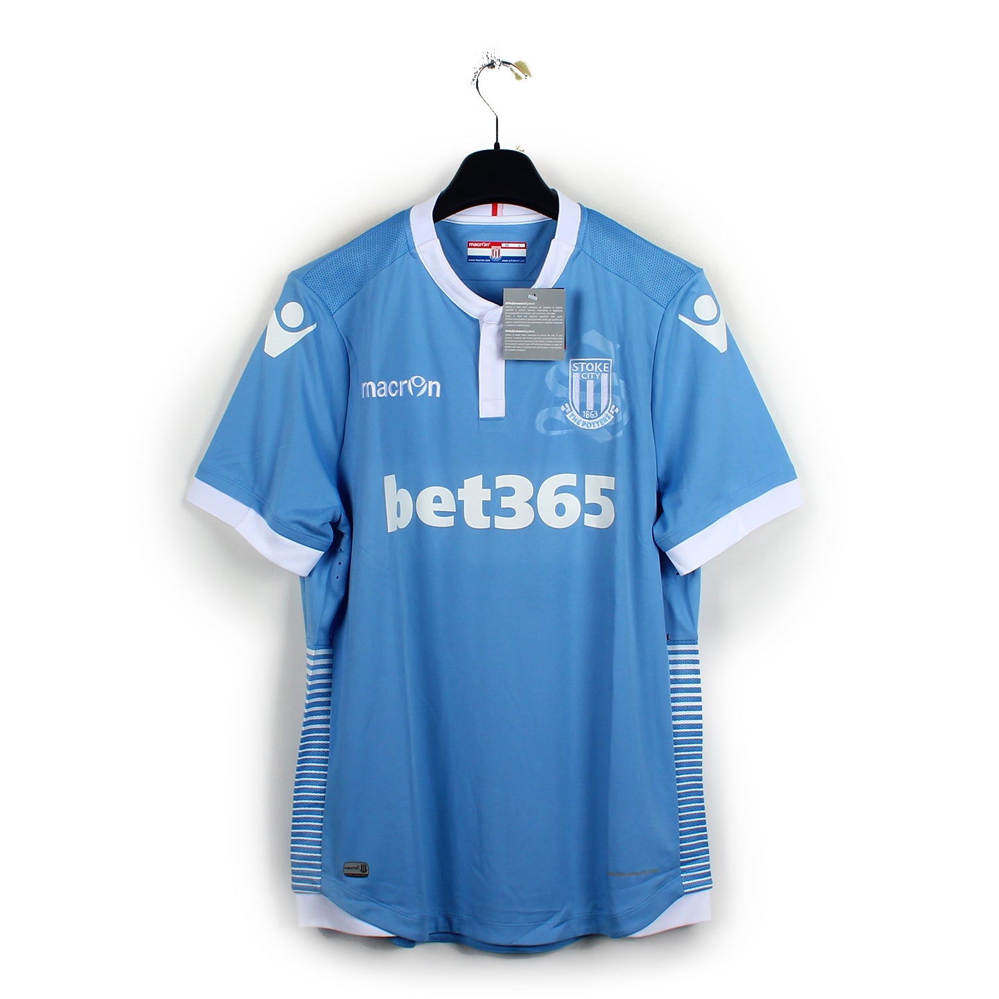 2016/17 - Stoke City (L)