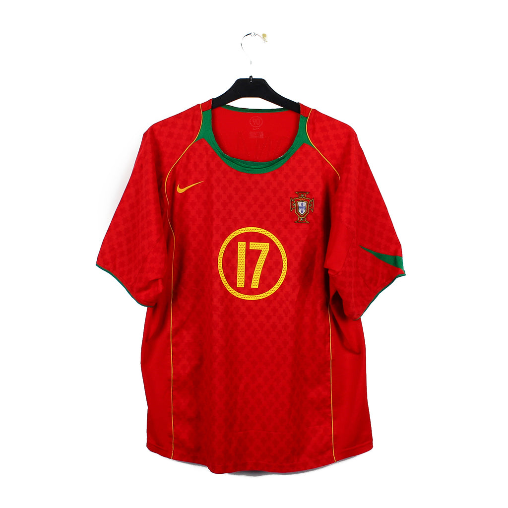 2004/06 - Portugal - C.Ronaldo #17 (M)