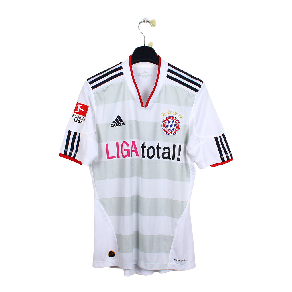 2010/11 - Bayern Munich (S)