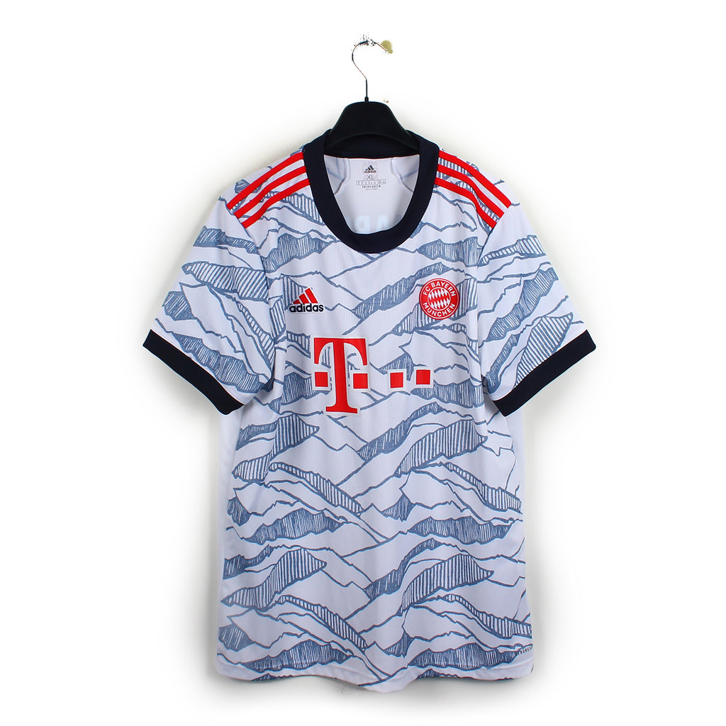 2021/22 - Bayern Munich - Gnabry #7 (L)