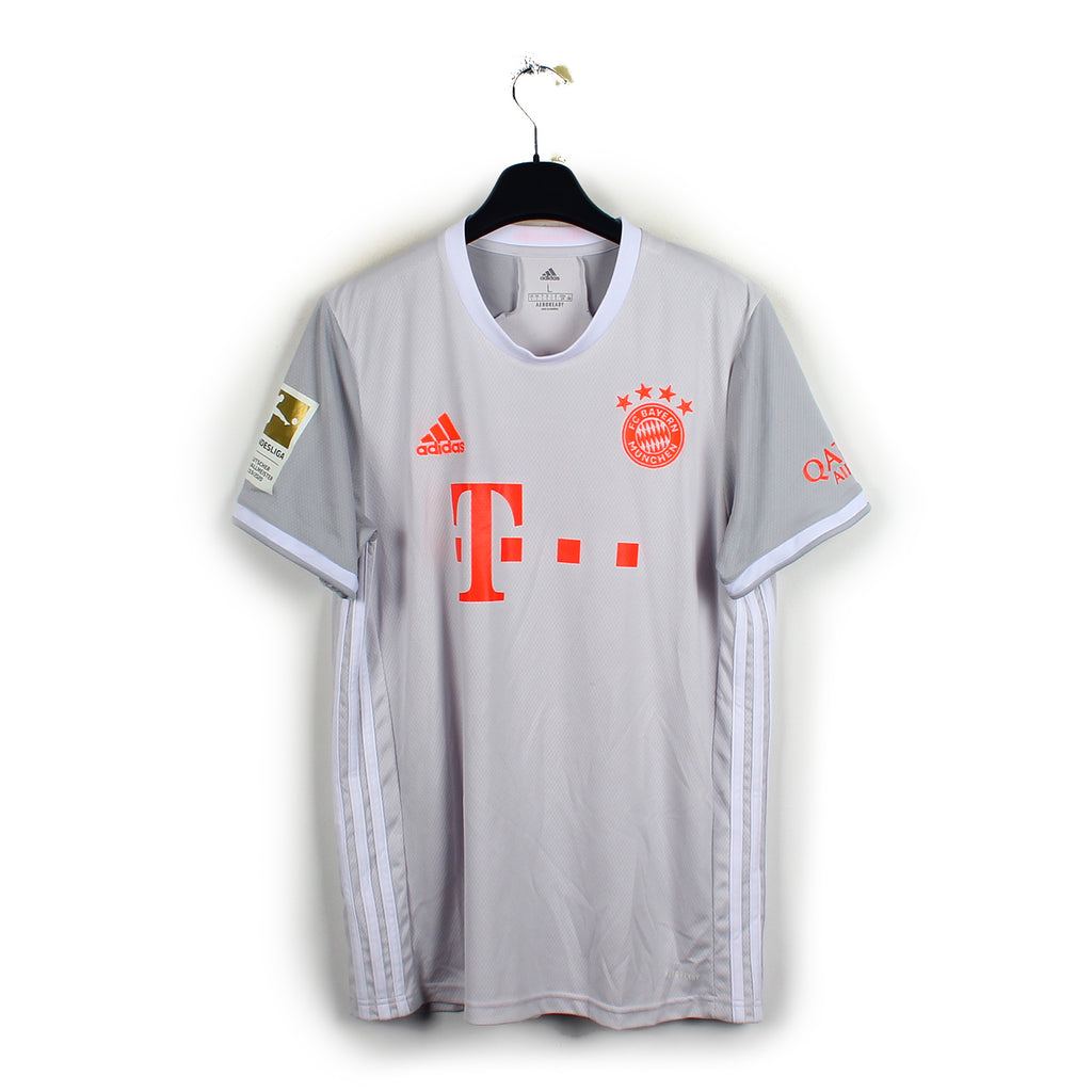 2020/21 - Bayern Munich - Davies #19 (L)