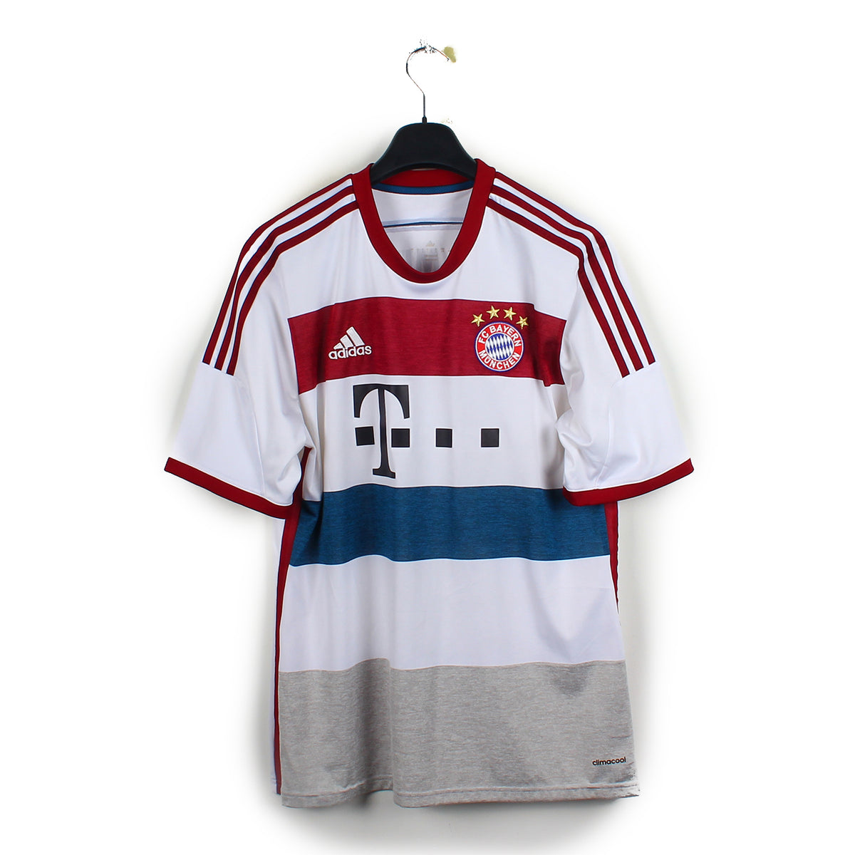 2014/15 - Bayern Munich - Robben #10 (L)