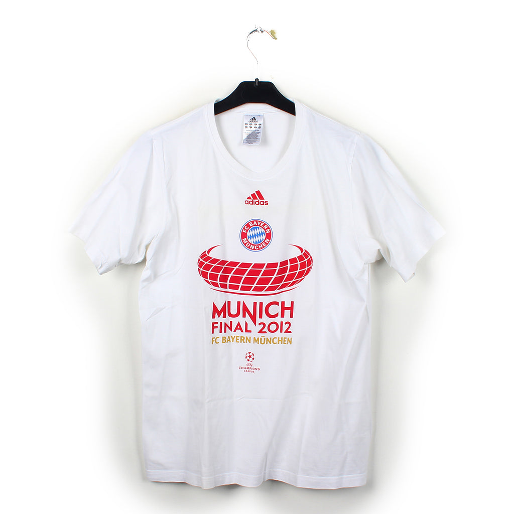 2010/11 - Bayern Munich (S)