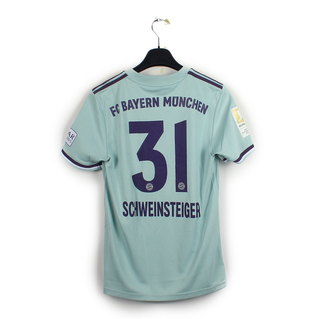 2018/19 - Bayern Munich - Schweinsteiger #31 (S)