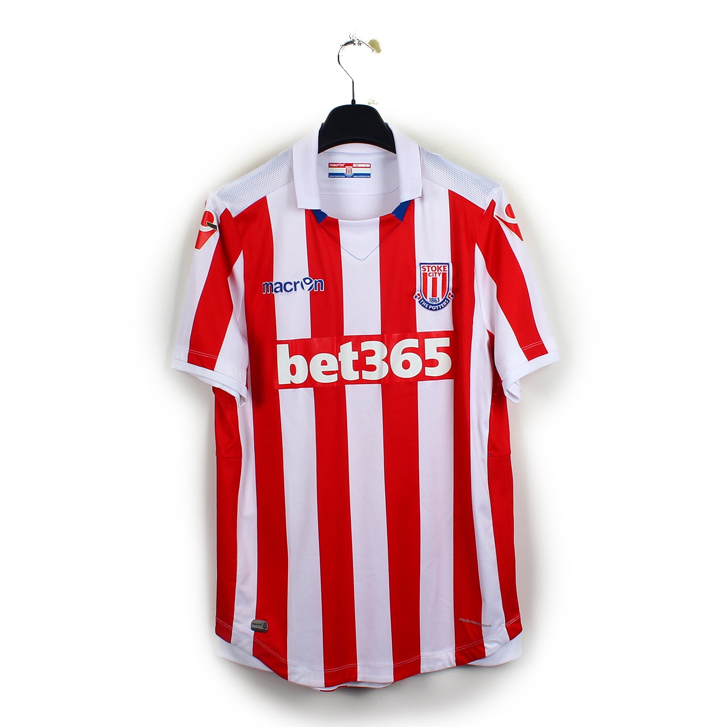 2016/17 - Stoke City (L)