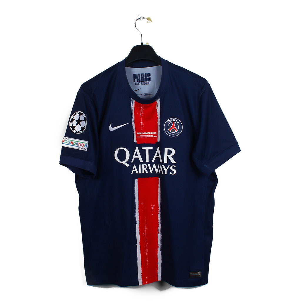 2024/25 - PSG - Kvaratskhelia #7 (L) *matchday*