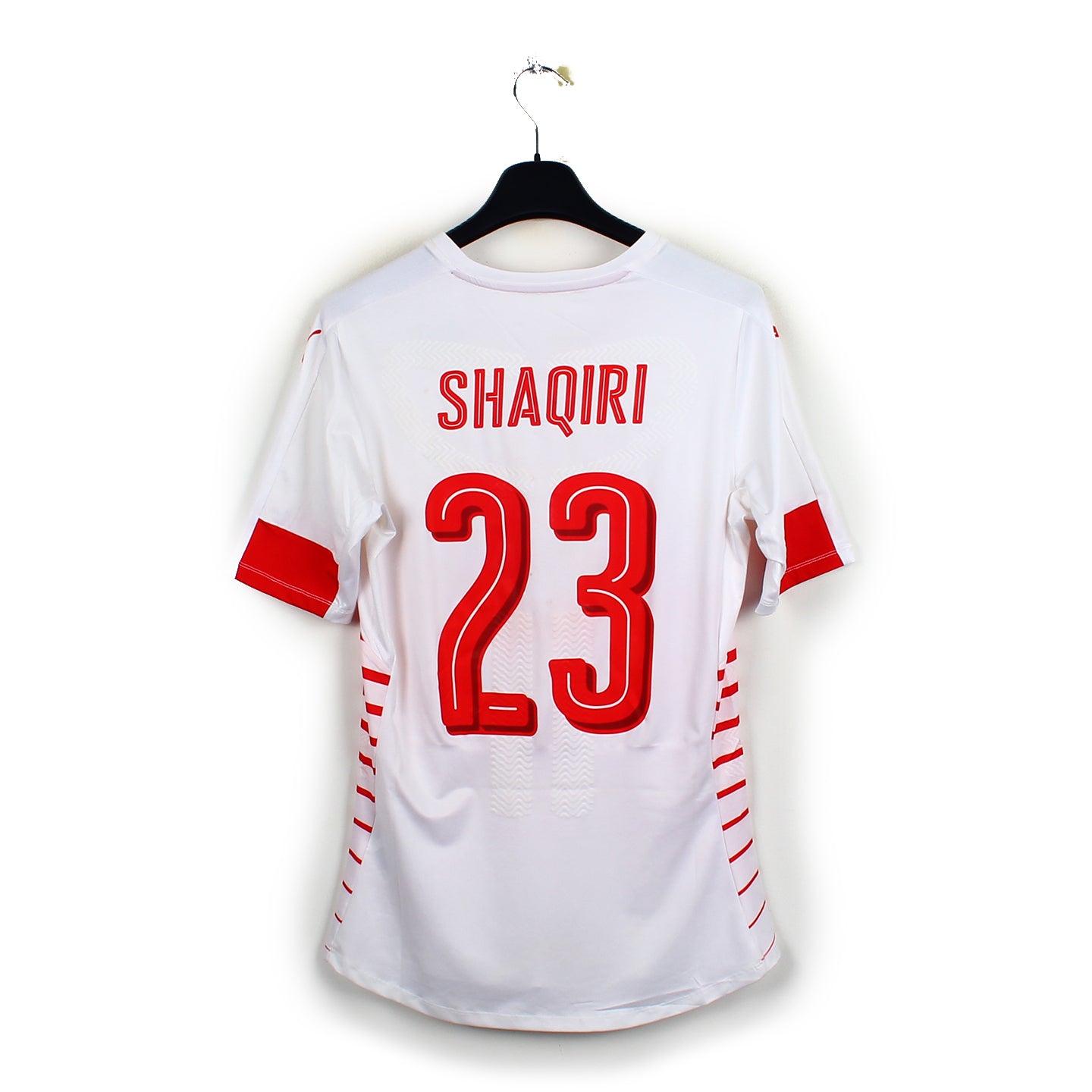 2016/18 - Suisse - Shaqiri #23 (L)
