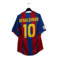 2004/05 - Barcelone - Ronaldinho #10 (L)