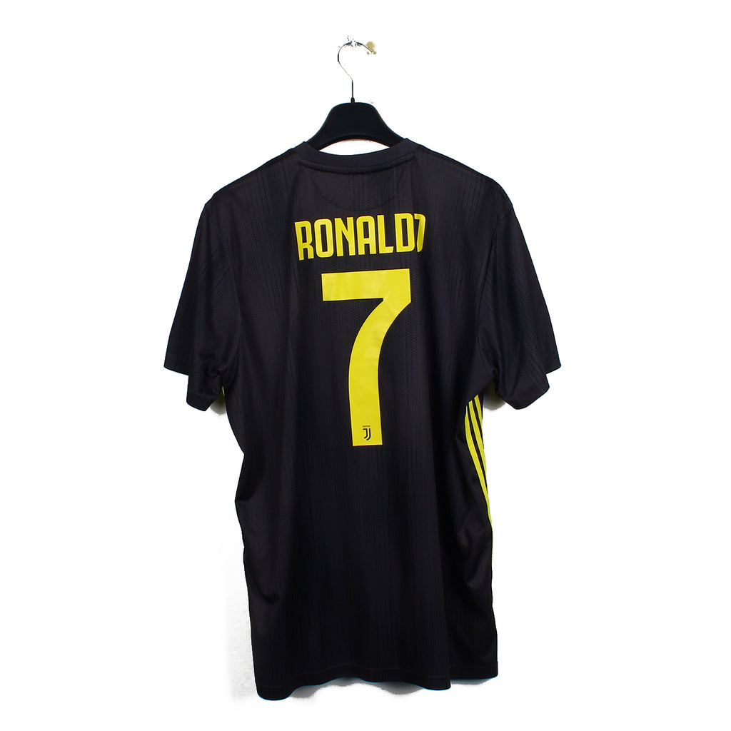 2018/19 - Juventus - Ronaldo #7 (L)