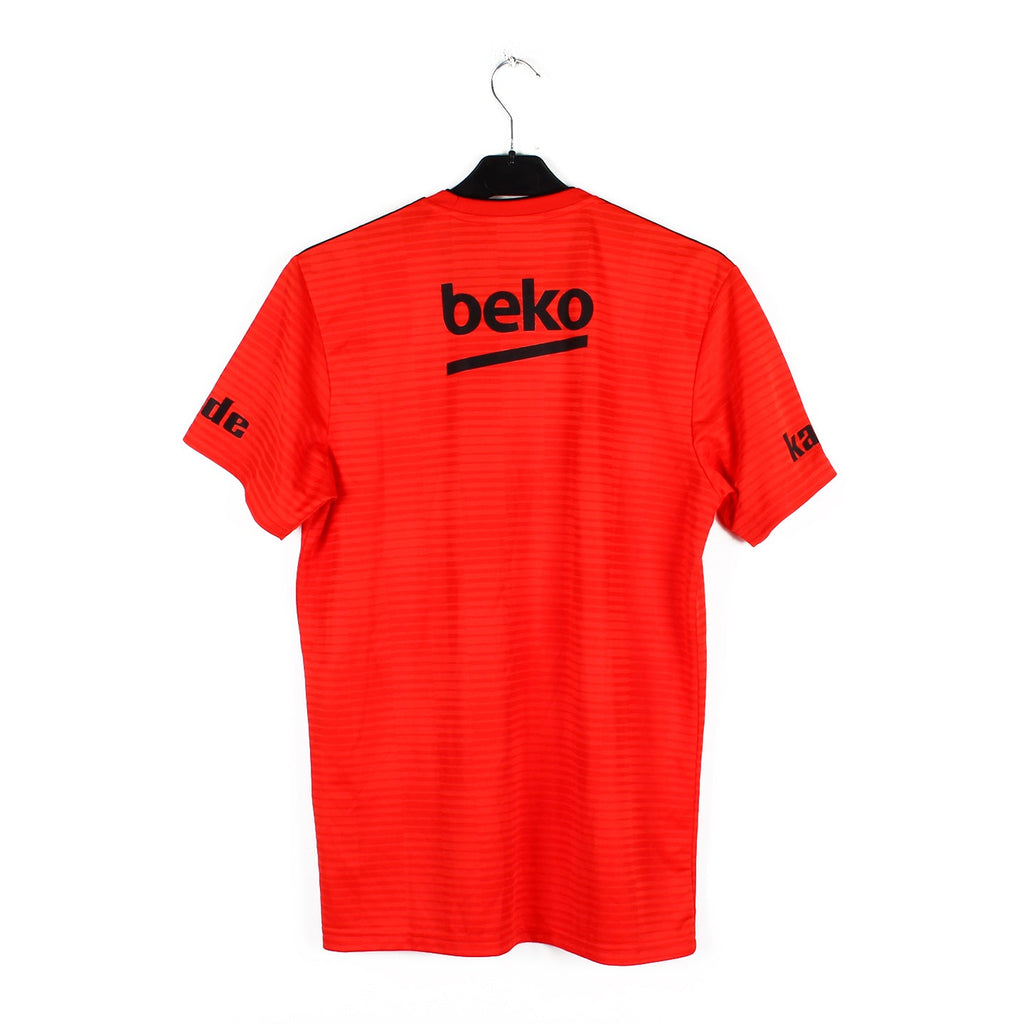2018/19 - Besiktas (S)