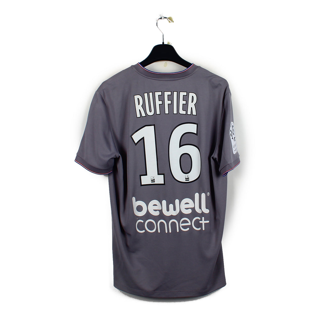 2015/16 - Saint-Etienne - Ruffier #16 (L) [MATCH ISSUE]