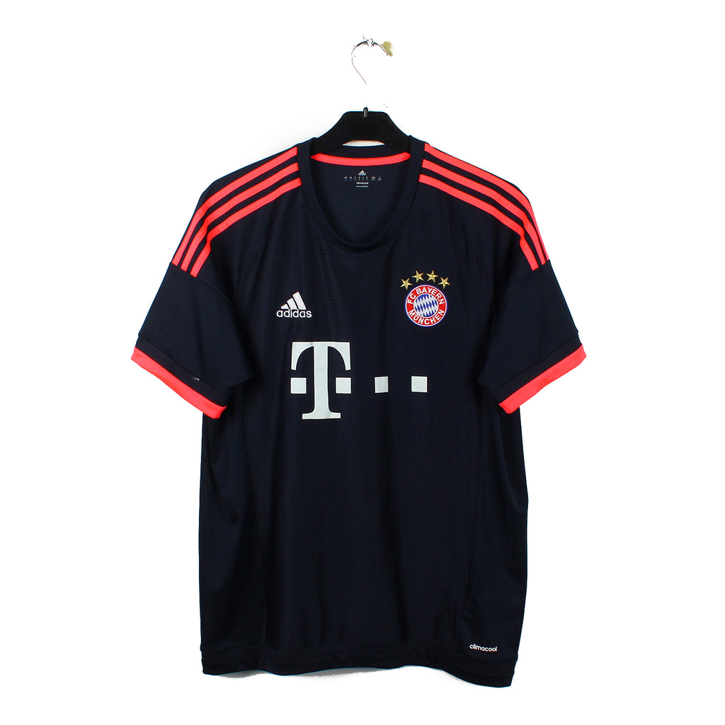 2015/16 - Bayern Munich - Muller #25 (L)