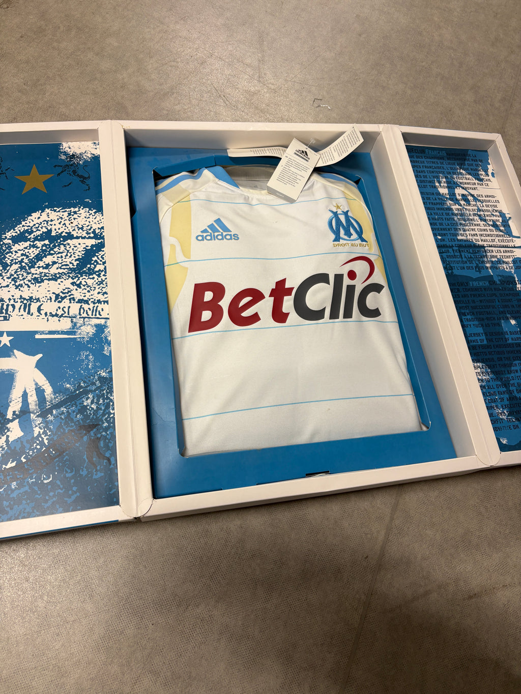 2010/11 - OM (L) [pro] *coffret*