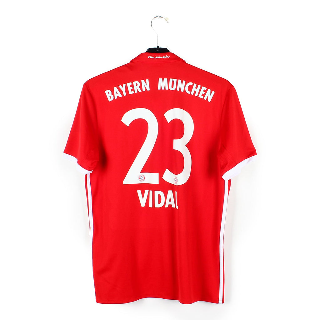 2016/17 - Bayern Munich - Vidal #23 (S)