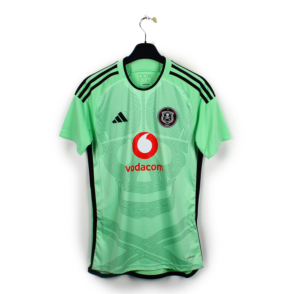 2023/24 - Orlando Pirates (S)