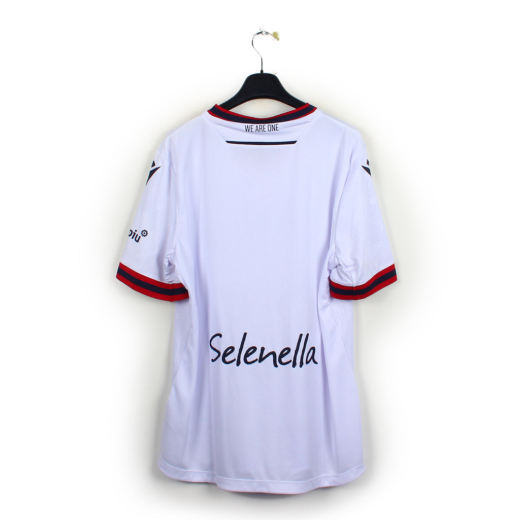 2022/23 - Bologna FC (3XL) *signé* *coffret*