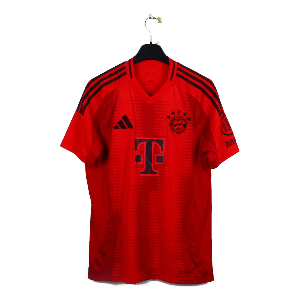 2024/25 - Bayern Munich - Sané #10 (M)