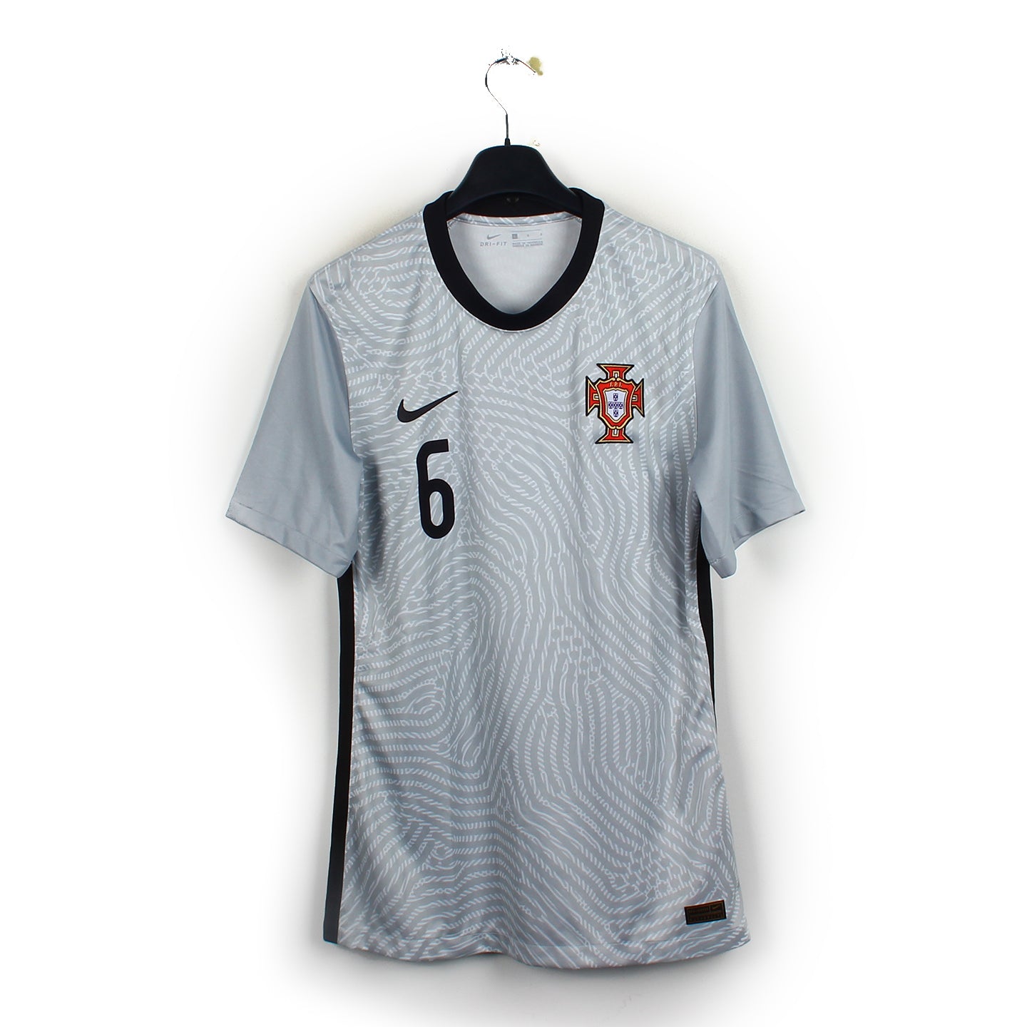 2020/21- Portugal #6 (L) [stock pro]