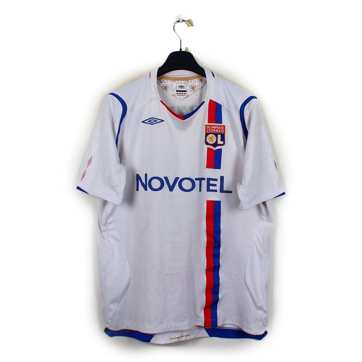 Maillot football vintage Lyon 2008-2009 THIRD 10 BENZEMA – Football Shirt Vintage