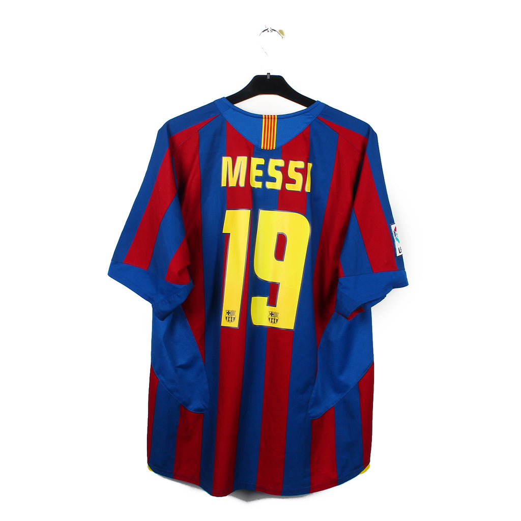 2005/06 - Barcelone - Messi #19 (L)